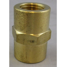 1/4" fitting coupling- brass. FPT used for connecting 1/4 " male pipe components in vacuum bagging.